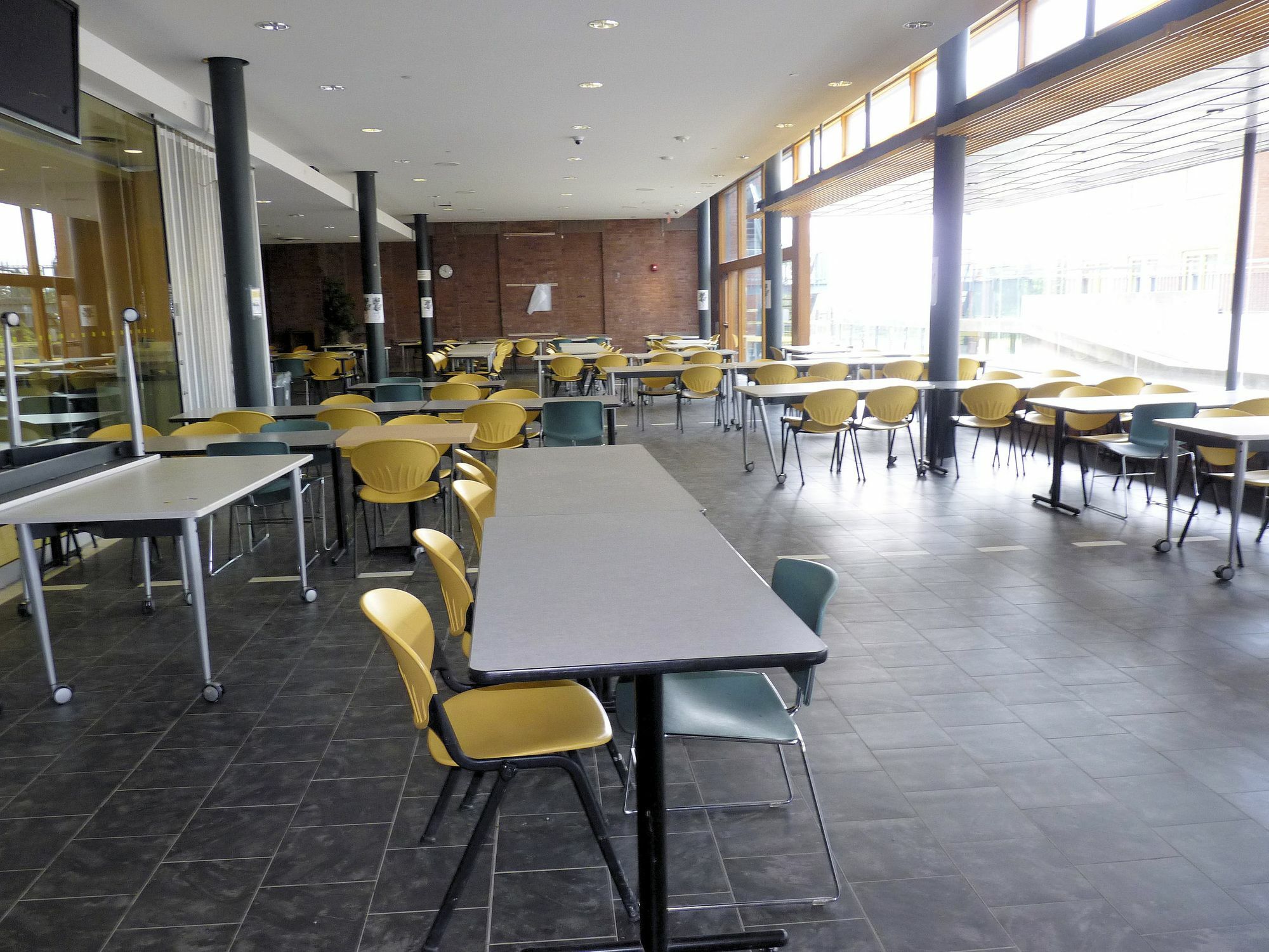 Humber College Lakeshore Campus Residence Торонто Екстериор снимка