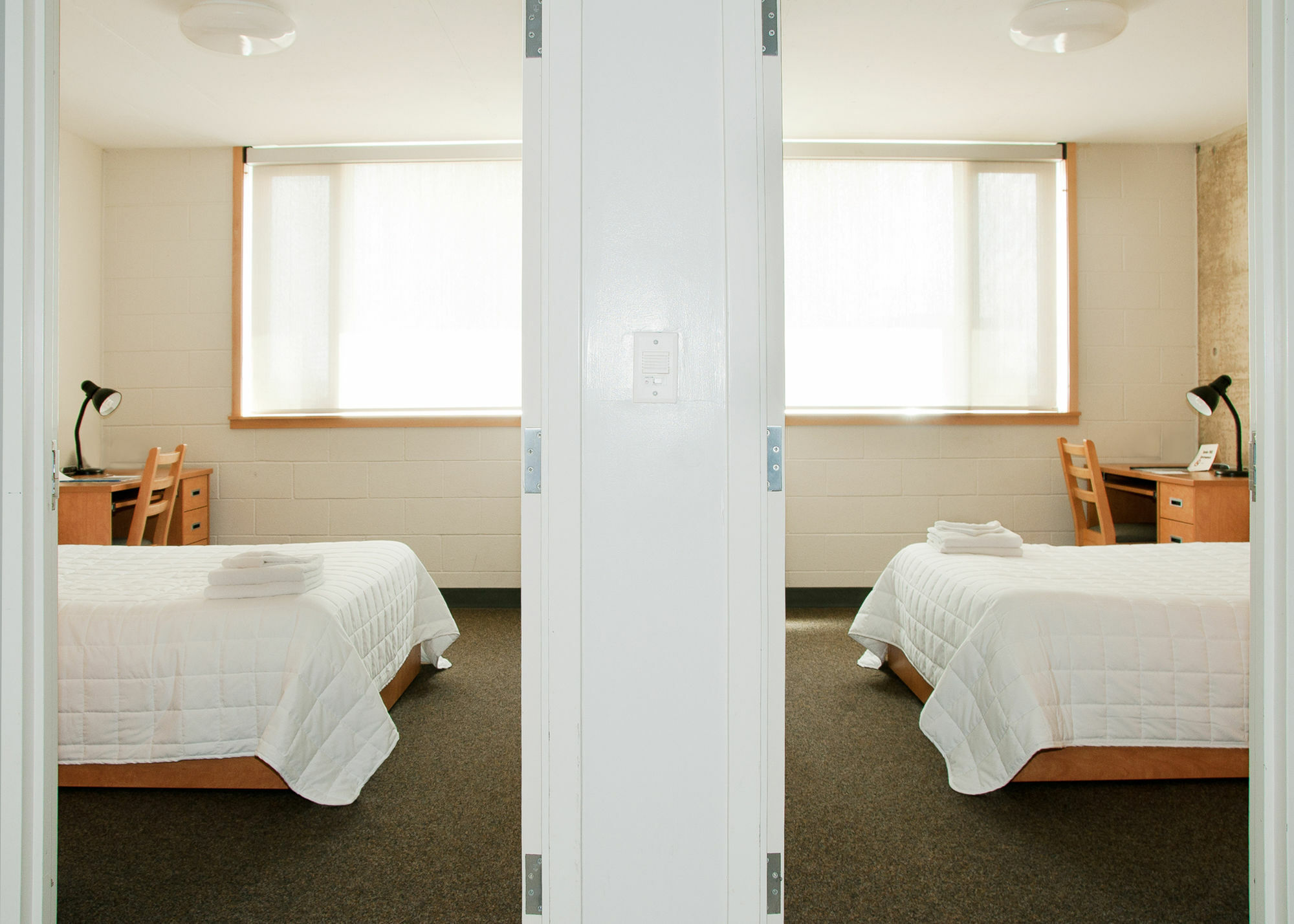 Humber College Lakeshore Campus Residence Торонто Екстериор снимка