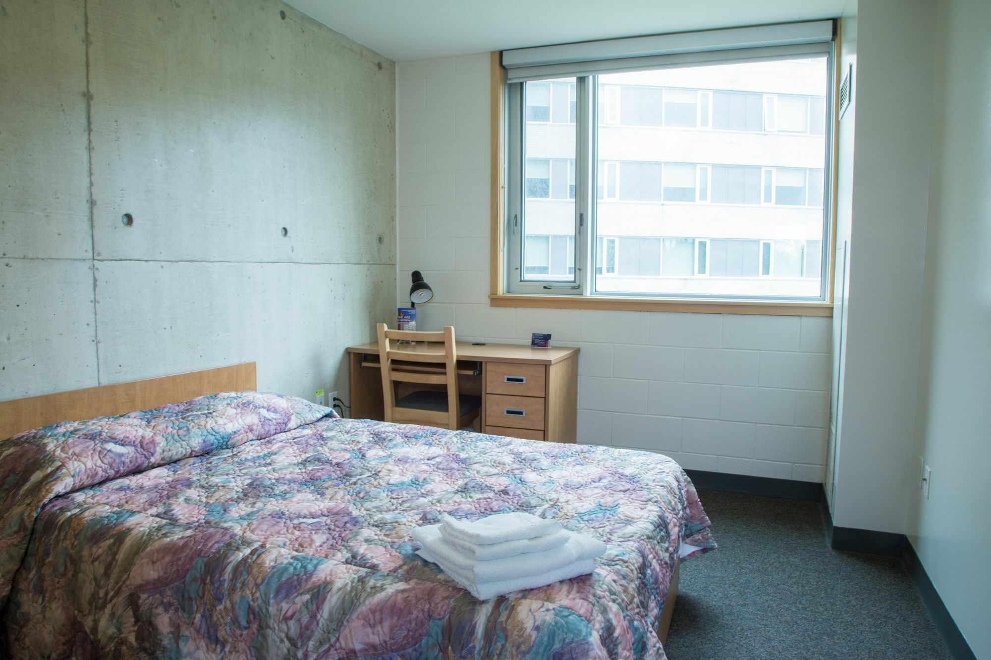 Humber College Lakeshore Campus Residence Торонто Екстериор снимка